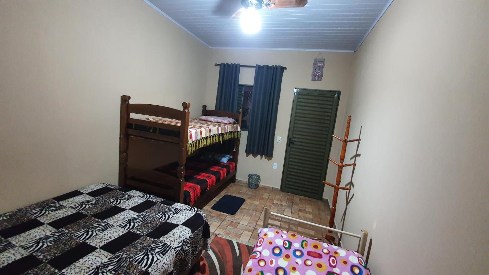 Rancho Califórnia - dentro da cidade perto de tudo. Espirito Santo do Turvo Exterior foto
