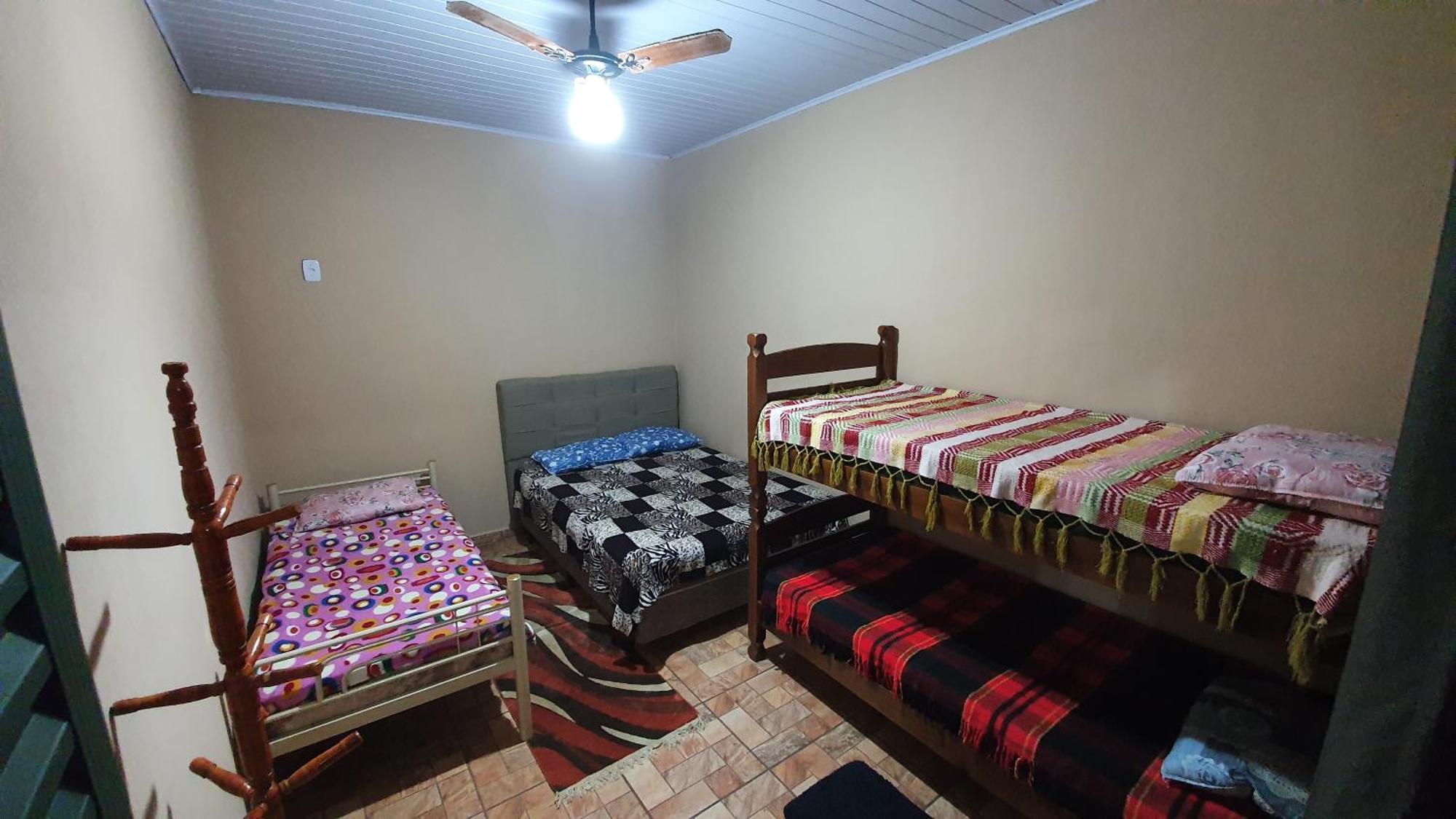 Rancho Califórnia - dentro da cidade perto de tudo. Espirito Santo do Turvo Exterior foto